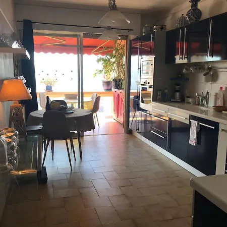 מלון דירות Grand Apartments On Heights Ajaccio אז'אקסיו
